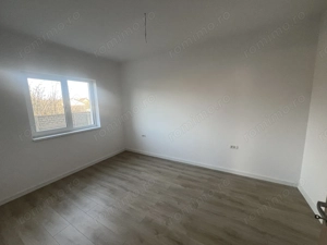 Apartamente 2 camere decomandate | Gradina | Strada asfaltata | Giroc - imagine 3