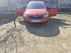 Skoda Rapid 1.2 TSI   90 CP | 2015 | Unic proprietar | 145.000 km | Încălzire scaune | 2 seturi roți - imagine 7