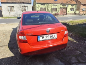 Skoda Rapid 1.2 TSI   90 CP | 2015 | Unic proprietar | 145.000 km | Încălzire scaune | 2 seturi roți - imagine 8