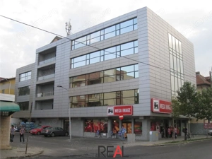 Spatiu birouri de inchiriat - Bd. Expozitiei  de la 210 mp