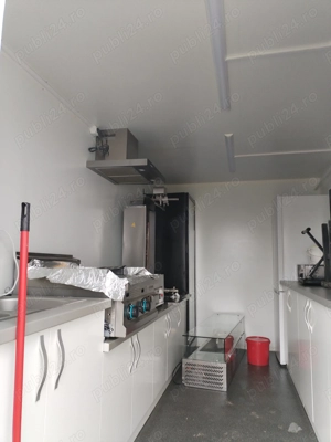 Vînd rulota fas food echipată complet mai multe detalii la telefon  - imagine 3