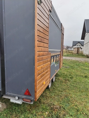 Vînd rulota fas food echipată complet mai multe detalii la telefon  - imagine 2