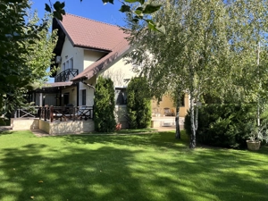 Vilă Premium în Corbeanca-Ostratu | 5 Dormitoare, Grădină Matură și Intimitate lângă Paradisul Verde