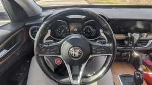 Alfa Romeo Stelvio First Edition 280CP 2017 pornire cheie, panoramic - imagine 4