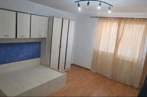 Garsoniera , etaj intermediar, Radauti