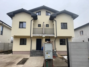 Vand casa tip duplex