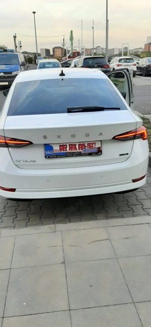 Vand Skoda Octavia an fabricatie 2023.Motor benzina 1.5  150 cp - imagine 2
