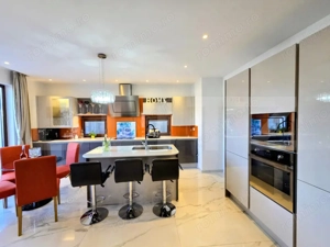 Exclusiv ! Casă deosebită cu grădină – 168 mp utili | 531 mp teren | Floresti !