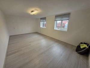 De vânzare casă în Tormac, județul Timiș   la doar 38 km de Timișoara - imagine 5