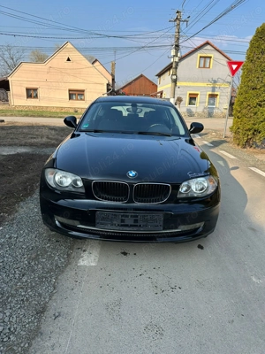 BMW seria 1 benzină 1,8 an 2010 - imagine 2