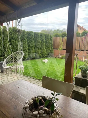 Casa tip duplex de vanzare in Cisnadie 3 dormitoare curte 2 locuri de parcare