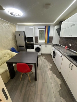 De vanzare apartament cu 2 camere, zona ultracentrala, mobilat și utilat - imagine 7