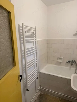 Astra-Berzei 2 camere BETON ARMAT - imagine 5