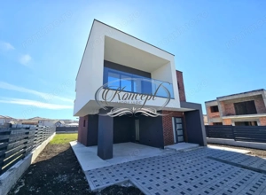 Locuinta moderna cu design cubic si curte plana in Dezmir - imagine 2