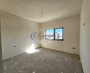 Locuinta moderna cu design cubic si curte plana in Dezmir - imagine 14