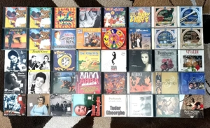 40 de CD-uri muzică