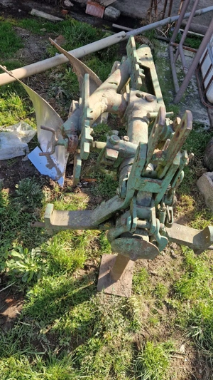 Plug 2 trupițe  - imagine 3