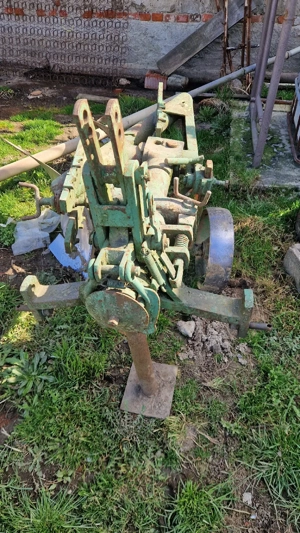 Plug 2 trupițe  - imagine 2