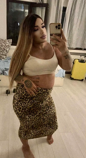 Denisa Transsexuala activa pasiva 