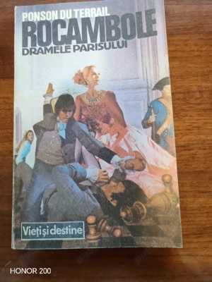 Vând Colecția romanelor "ROCAMBOLE" de Ponson Du Terrail