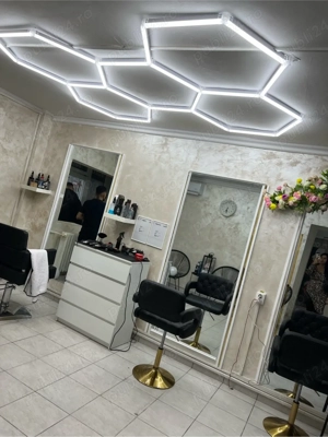 vand afacere frizerie barber shop  - imagine 3