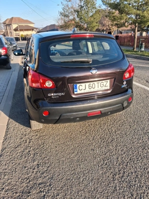 Vand Nissan Qashqai an 2009 1,5 diesel  - imagine 3