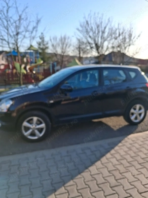 Vand Nissan Qashqai an 2009 1,5 diesel  - imagine 7