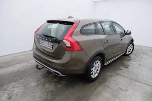 Volvo V60 CC D3 150cp | MY2017 | înmatriculată | fara Adblue | EURO 6 - imagine 2