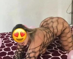 New Blonda poze Realee - imagine 2