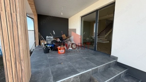 Duplex 4 camere | La asfalt | Toate utilitatile | Statie de autobuz - imagine 5