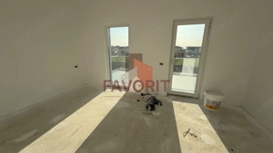 Duplex despartit prin CT | Toate utilitatile | Langa asfalt | Lidl - imagine 8