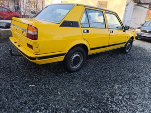 Alfa Romeo giulieta retro  - imagine 2