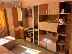 Vând mobilă sufragerie 