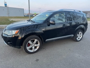 Vând Mitsubishi Outlander 4X4, 2,0 diesel, 2008 - imagine 3