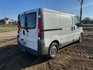Vand Nissan Primastar 2,0 Diesel, 2014 - imagine 4