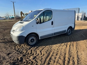 Vand Nissan Primastar 2,0 Diesel, 2014 - imagine 3
