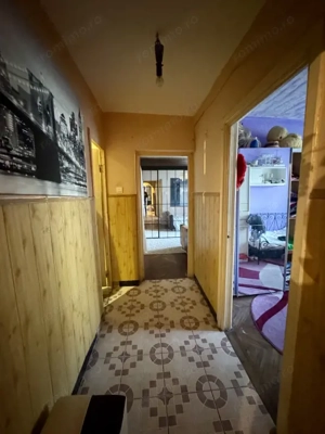 Apartament 3 camere ultracentral etaj 1 Simeria  - imagine 5