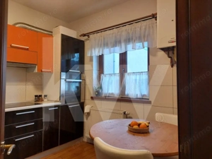 Casa tip duplex de vanzare in Cisnadie 3 dormitoare curte 2 locuri de parcare - imagine 3