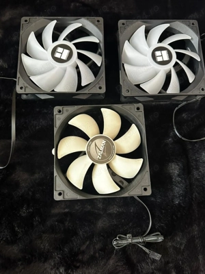 Set 3 Ventilatoare PC 120mm (2x Thermalright ARGB + 1x Zalman Quiet)