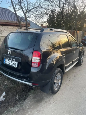 Dacia Duster, an fabricație 2014 - imagine 3
