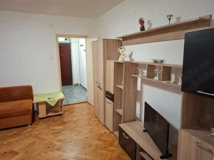 Decent si pret bun 2 cam zona Podgoria mobilat si utilat ocupabil imediat str. Traian Mosoiu