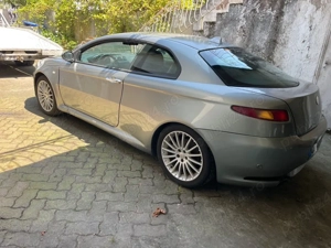 Alfa Romeo GT 1.9 JTD  - imagine 4