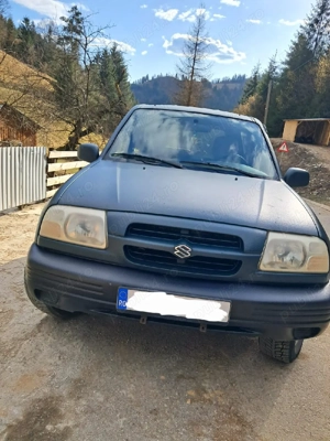 Suzuki Grand Vitara 2.0   An 2001