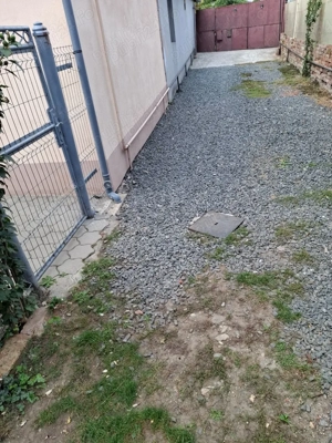 Casa in zona lazaret la pret de apartament. - imagine 7