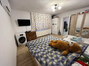 Casa in zona lazaret la pret de apartament. - imagine 3