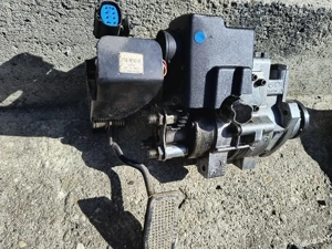 pompa injecție Ford transit 2.5 D - imagine 3