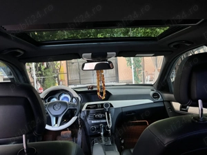 Vând Mercedes c250, benzină,motor 1.8, 204 CP, an 2013 - imagine 4