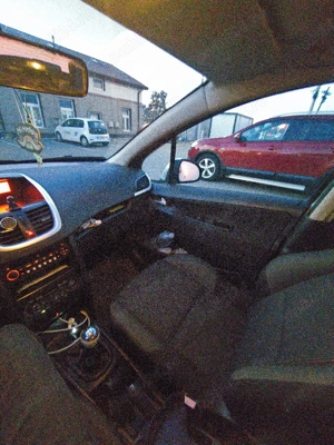 peugeot 207 sw 1.4 benzina - imagine 5