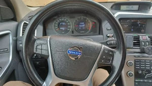 Volvo XC60 2.4D FWD 175CP | Automată | Bi-Xenon | Family Pack | Revizii la 10k km - imagine 4