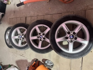 Jante cu cauciucuri foarte bune 